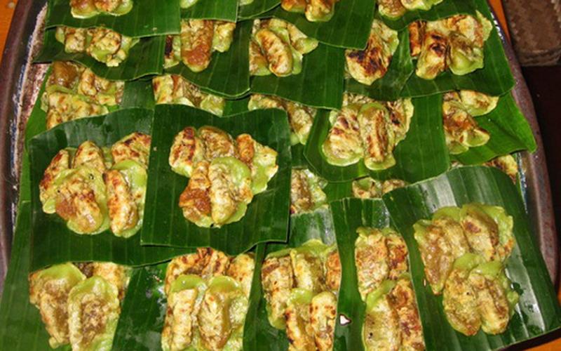 JAJANAN KHAS KOTA GEDE YANG MELEGENDA JAJANAN KHAS KOTA GEDE YANG MELEGENDA